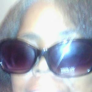 Meet your Posher, Joyce